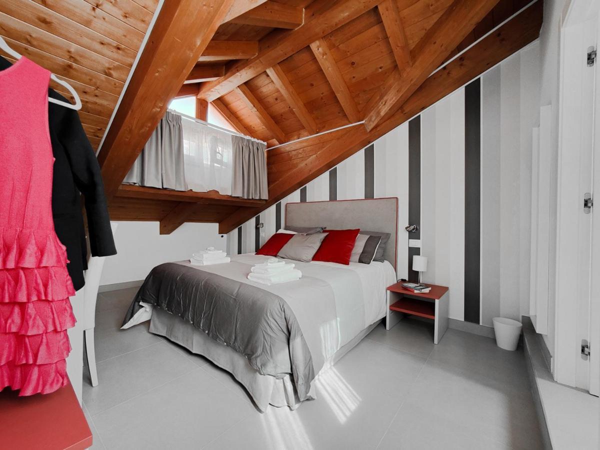 Interno7 Rooms Castellammare di Stabia Exterior foto